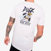 Anatra che strappa e si scontra