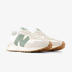 New Balance 327