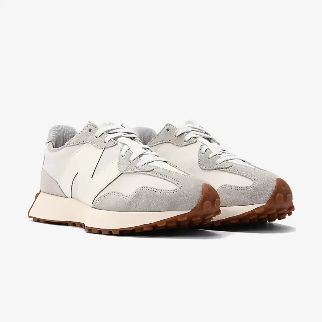 New Balance 327