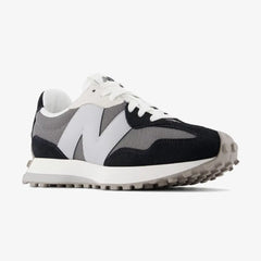 New Balance 327